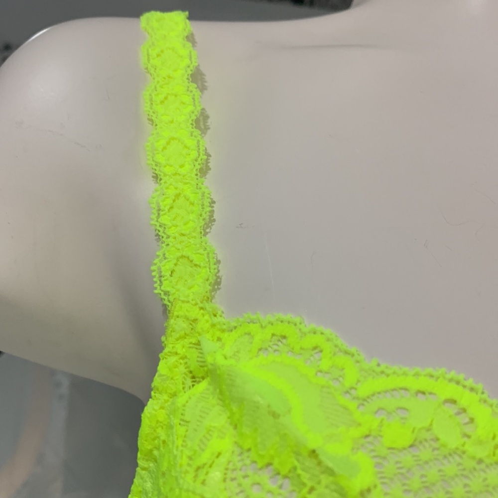 NWT 🇮🇹Cosabella NeverSayNever Fluorescent Yellow Sweetie Lace Bralette - Picture 7 of 15